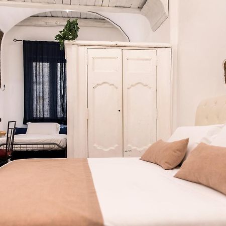 Agora Apartments - Armida Сорренто Екстер'єр фото